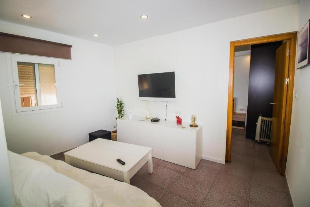 Coqueto apartamento a 150 metros de la playa Torre Del Mar Exterior foto